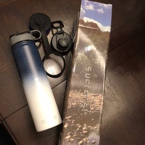 New Umbre Stainless Steel Water Bottle 24 oz